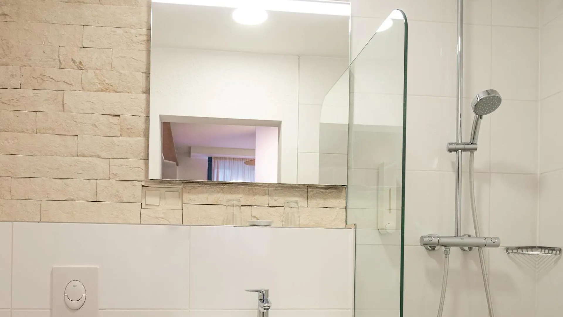 Hotel Modus Salzburgo 3*,